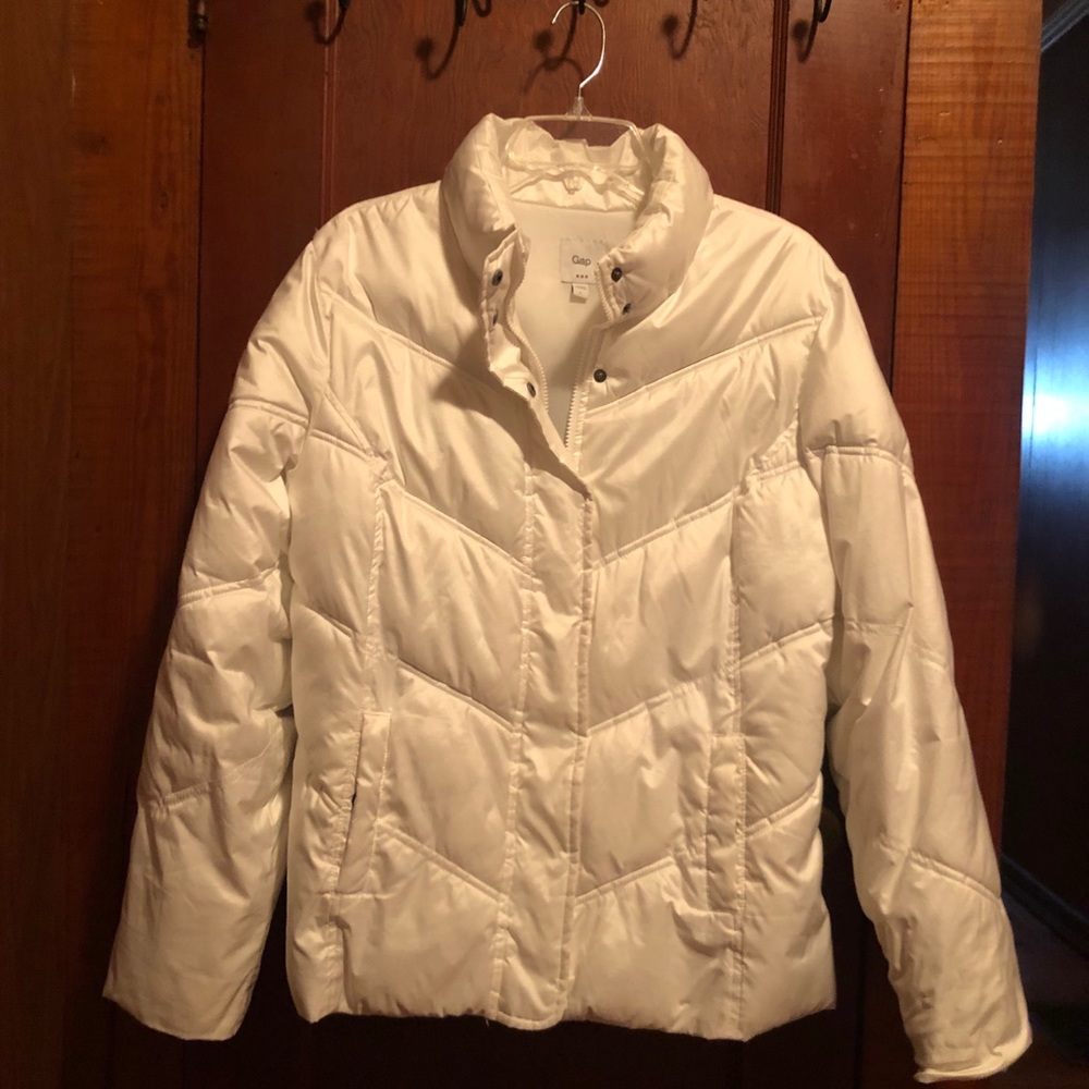 GAP white coat